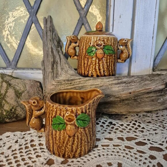 Vintage Squirrels Sugar bowl & Creamer - Picture 3 of 12